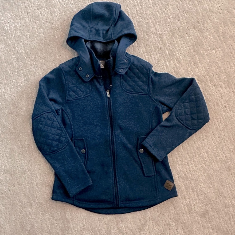 Eddie Bauer radiator zip up